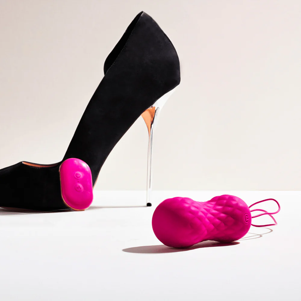 Blush Carina Velvet Egg Vibrator - Image 9