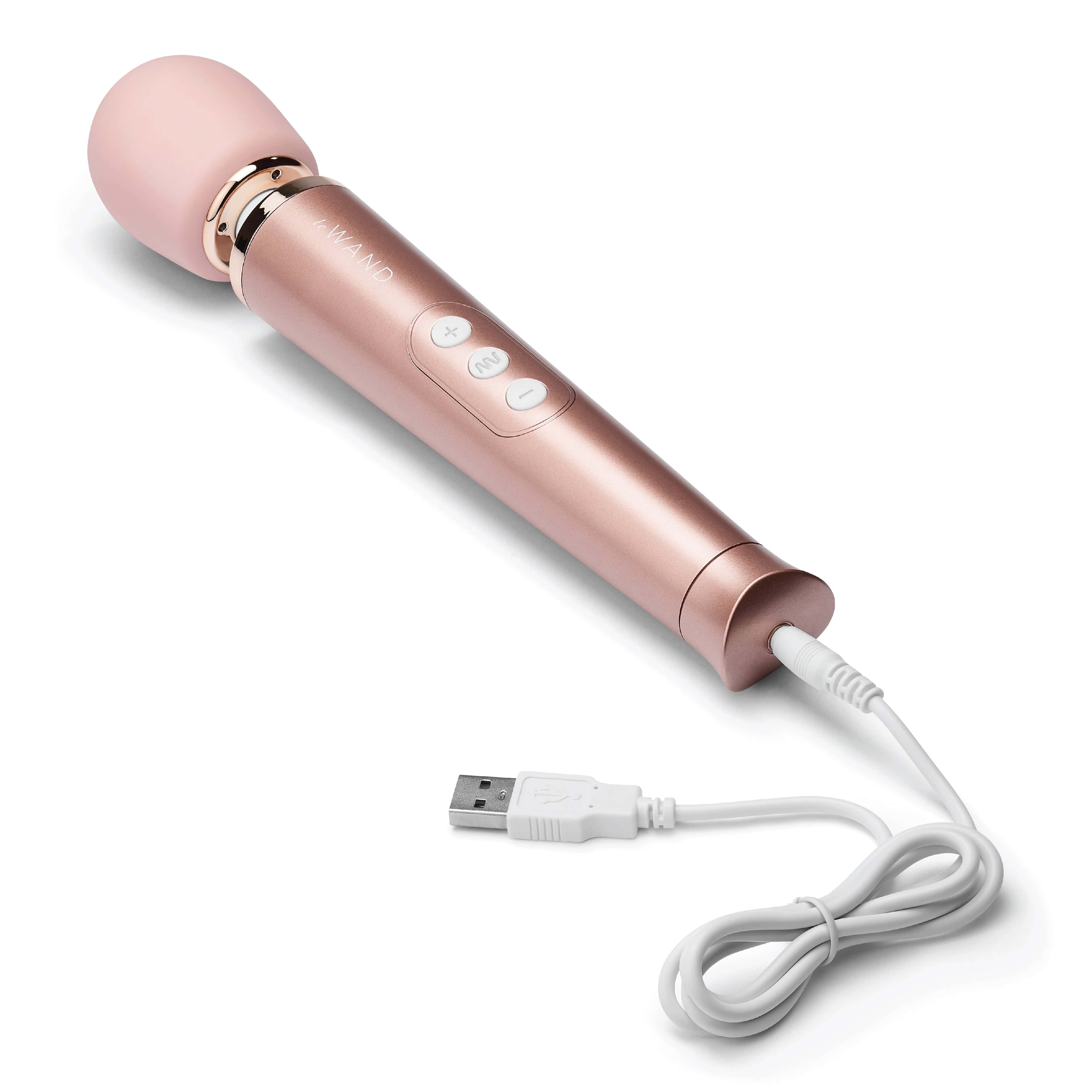 Le Wand Petite Rechargeable Wand Massager - Image 10