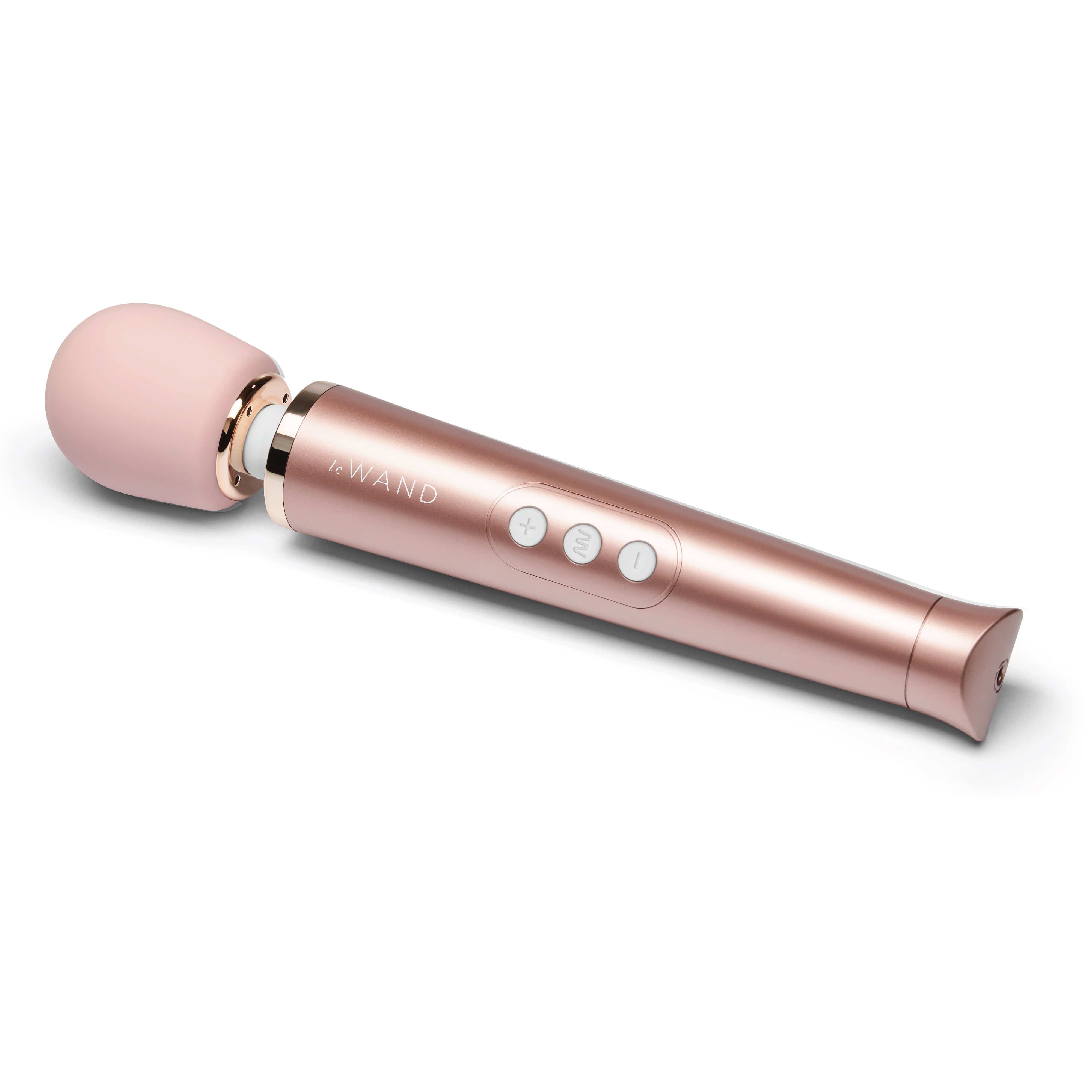 Le Wand Petite Rechargeable Wand Massager - Image 7